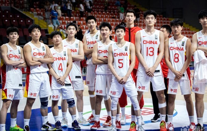 U17国家队：周雨诺是基石，赵松源是