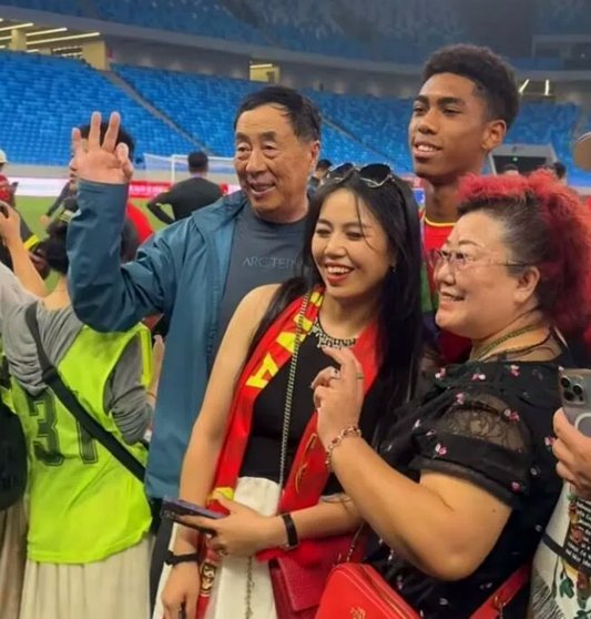 张洪福妈妈：曾有多家俱乐部联系张洪福，但铁人给他足够认可