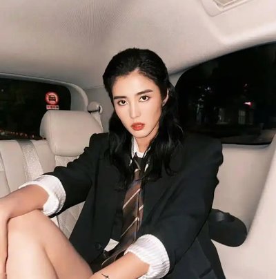 赵丽娜硬核痛批男女足对立：少比较，多支持